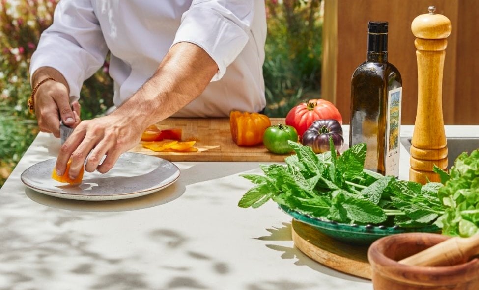 Local Cuisine Specialist