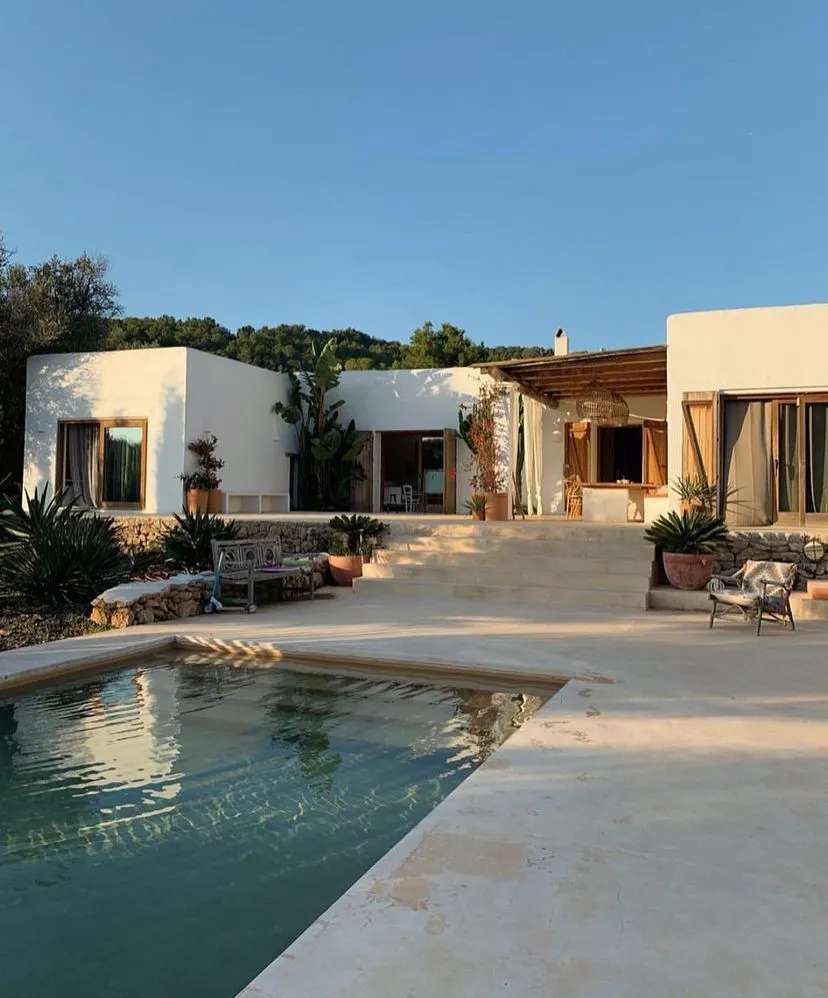Contemporary & Traditional Balearic Retreats