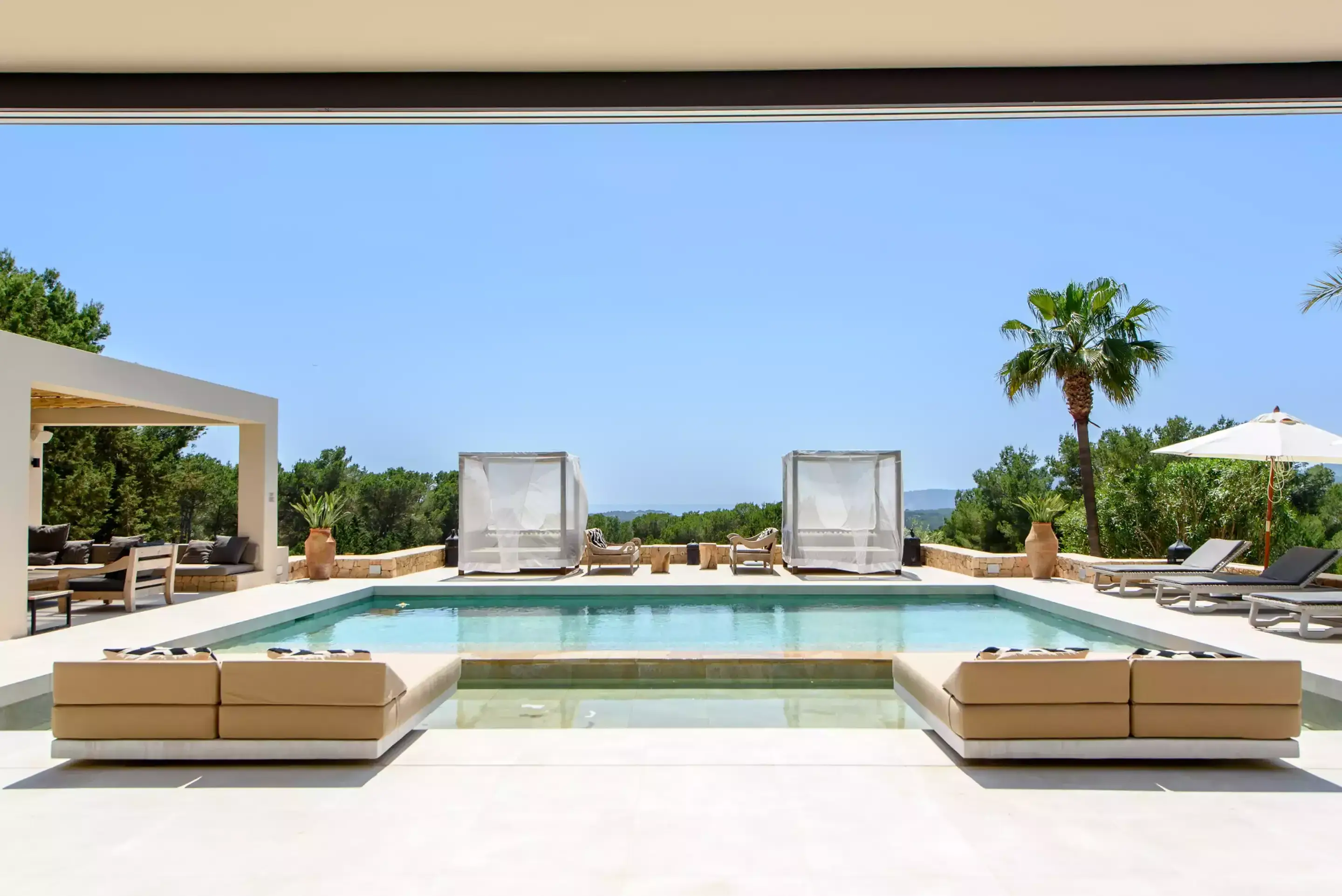 Luxury Villa Experience